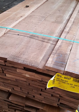 Massivträ Valnöt Am Superior 90/70